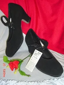 2.25" Sevilla -- Flamenco Shoe -- Black Suede Work Base