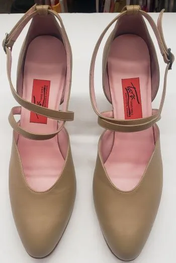 2.5" Cruzada III -- Women's Tango Shoe Hill Walk