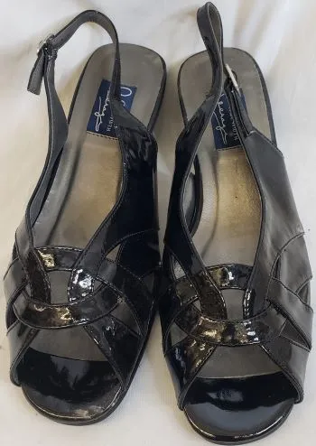 2" Abela -- Women's Dress Sandal -- Black Patent City Vibe
