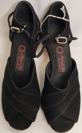 2" Beatriz -- Tango Shoe -- Black Suede Grip Hold Urban Chill