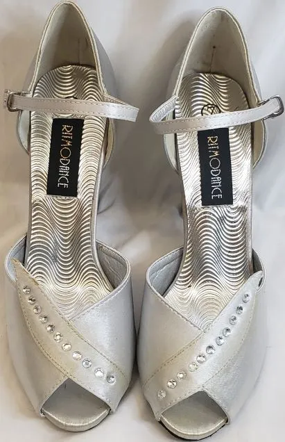 3.38" Hilda -- Closed Back/Open Toe Ballroom Shoe -- Silver Satin Court Fast