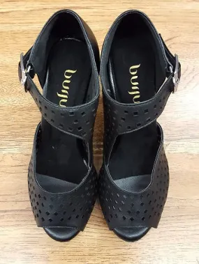 3" Onyx -- Women's Flare Heel Latin Sandal -- Black night walk