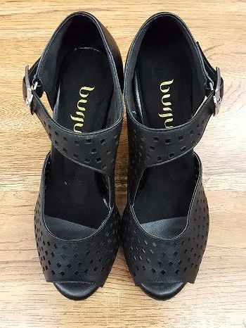 3" Onyx -- Women's Flare Heel Latin Sandal -- Black Stable base