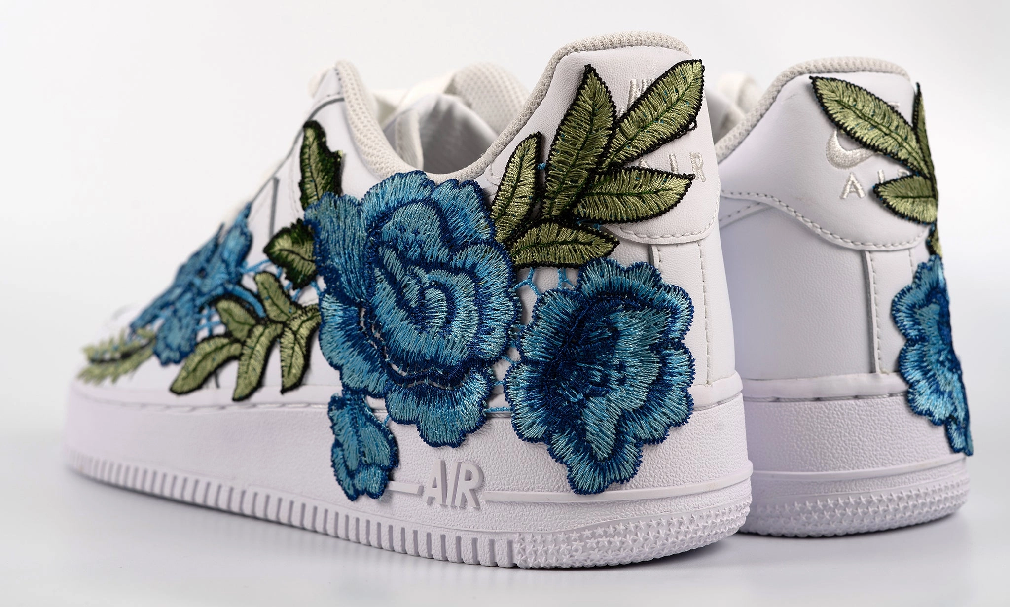 Air Force 1 Custom Blue Rose Low Long Flower Floral Design White Shoes Mens Womens & Kids All Sizes AF1 Sneakers Pack Safe Surf Mode