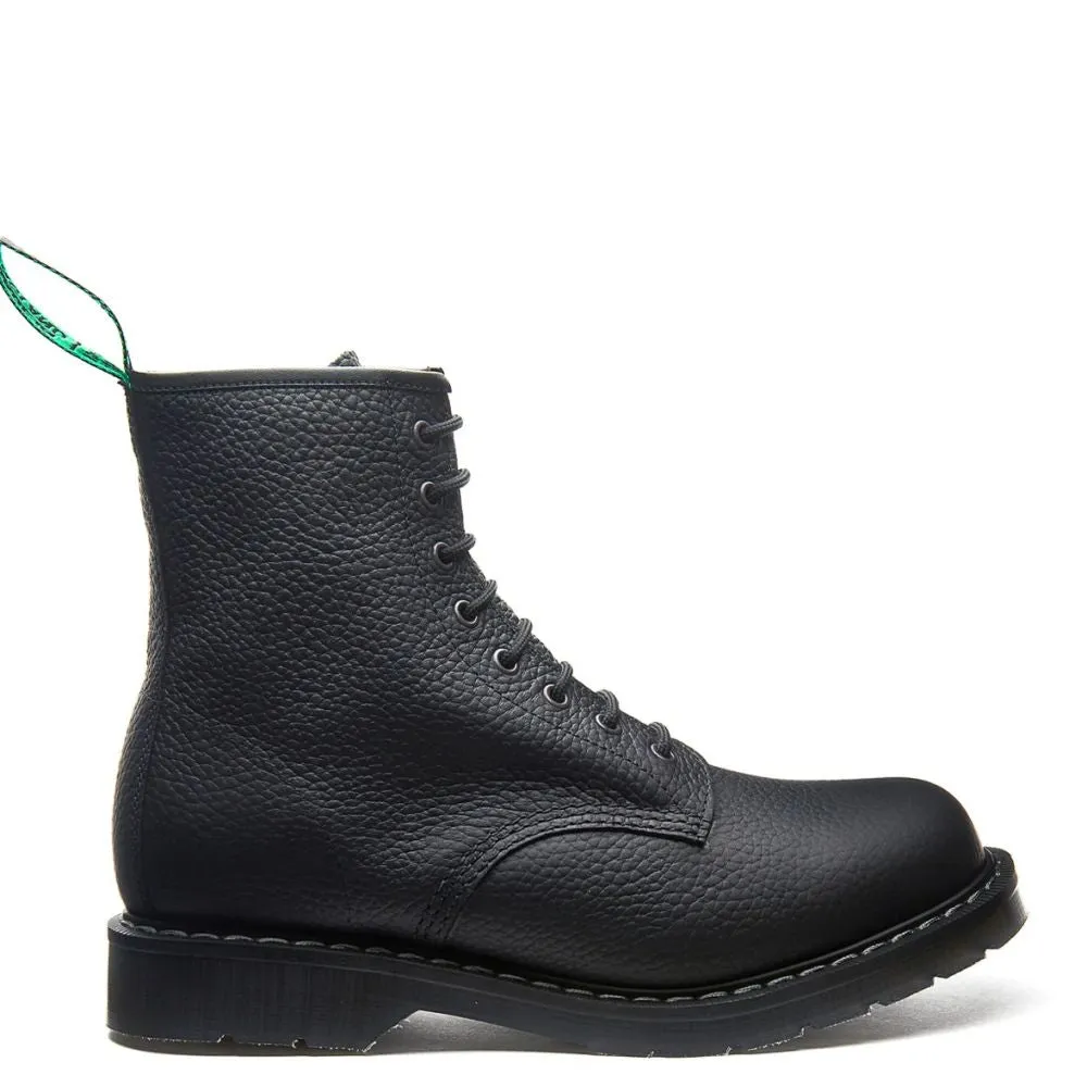 Chill Ready Trendy Edge Solovair 8 Eye Derby Boot in Black Greasy Grain