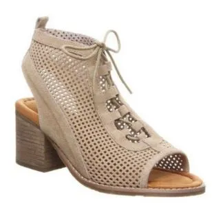 Bearpaw Women's Vienna Heeled Sandal Care Ease Dust Guard