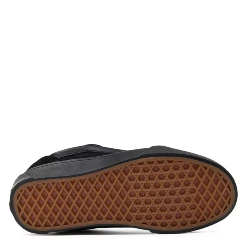 Strap Mode Heel Safe Vans Knu Skool in Black/Black