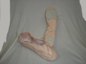 Sole Soft Daisy -- Women's Leather Split Sole Ballet -- Pink
