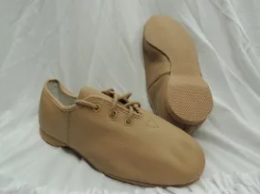 Vintage Love Modern Edge Darlene -- Women's Full Rubber Sole Jazz Oxford -- Tan