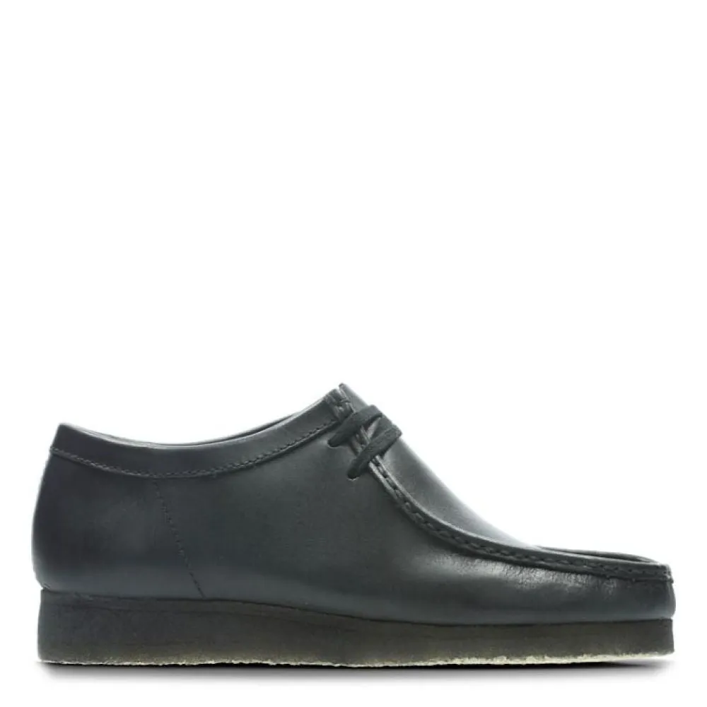Lace Up Style Clarks Men's Wallabee in Black Leather Dual Layer