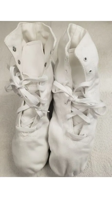 Moses -- Canvas Split Sole Jazz Boot, Suede Sole -- White Energy Boost Linen Air