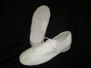 Quick Wear Style Helena -- Full Sole Jazz Oxford, Suede Sole -- White