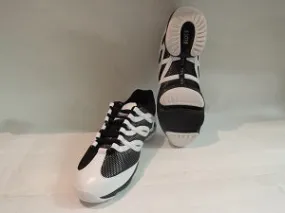 Clifton -- Split Sole Dancesneaker -- White/Black Stretchable
