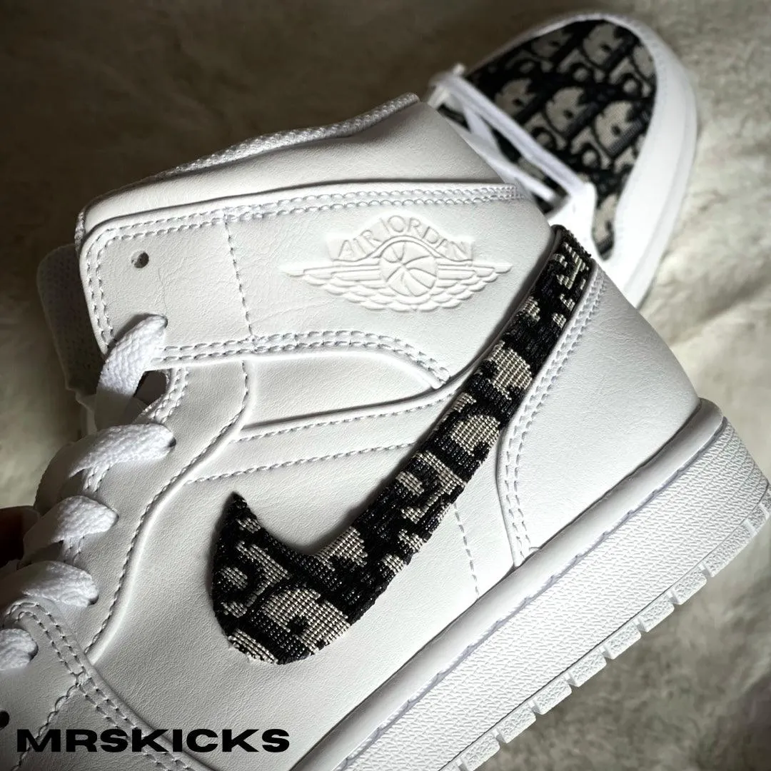 Comfort Flex Elegant Mood Custom Black CD Jordan 1