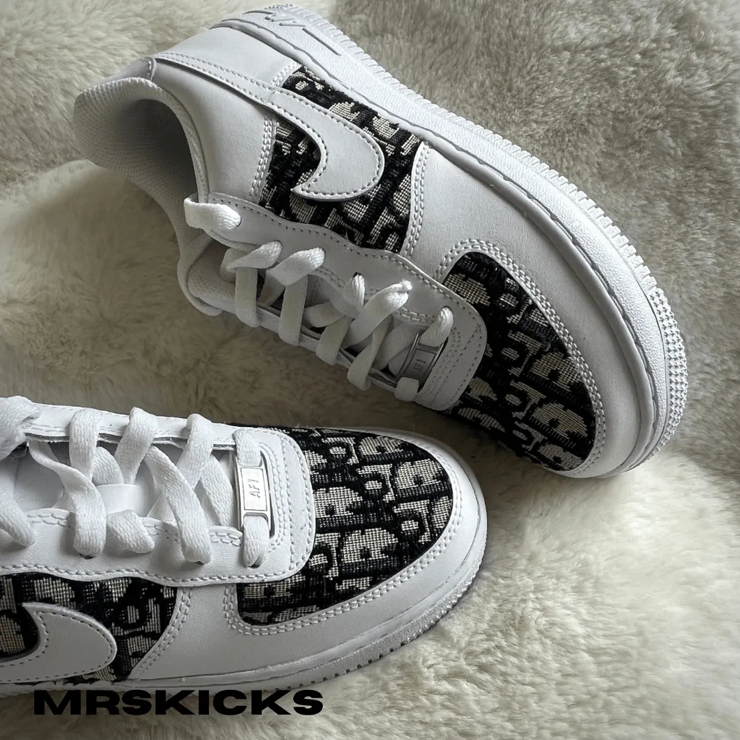 Grip Hold Custom White/Black CD Airforce 1