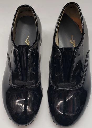 Smart Casual Oxfords Walking Oxfords Cirilo -- Boy's Character Oxford -- Black Patent