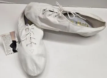 Foam Base Easy Wear Kelly -- Split Sole Jazz Shoe, Suede Sole Patch -- White