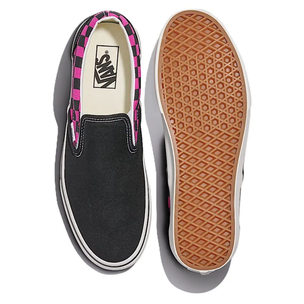 Vans Classic Slip-On in Black/Raspberry Pink Baby Soft
