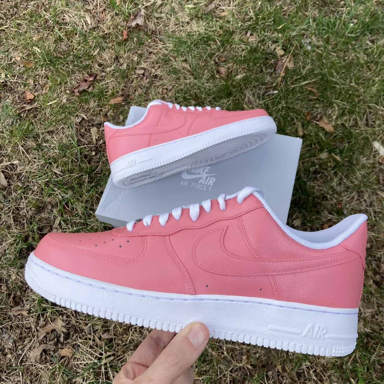 Shock Absorbing Pure Black Air Force 1 Custom Low Petal Light Pink Rose Shoes Mens Women Kids Sizes AF1 Sneakers