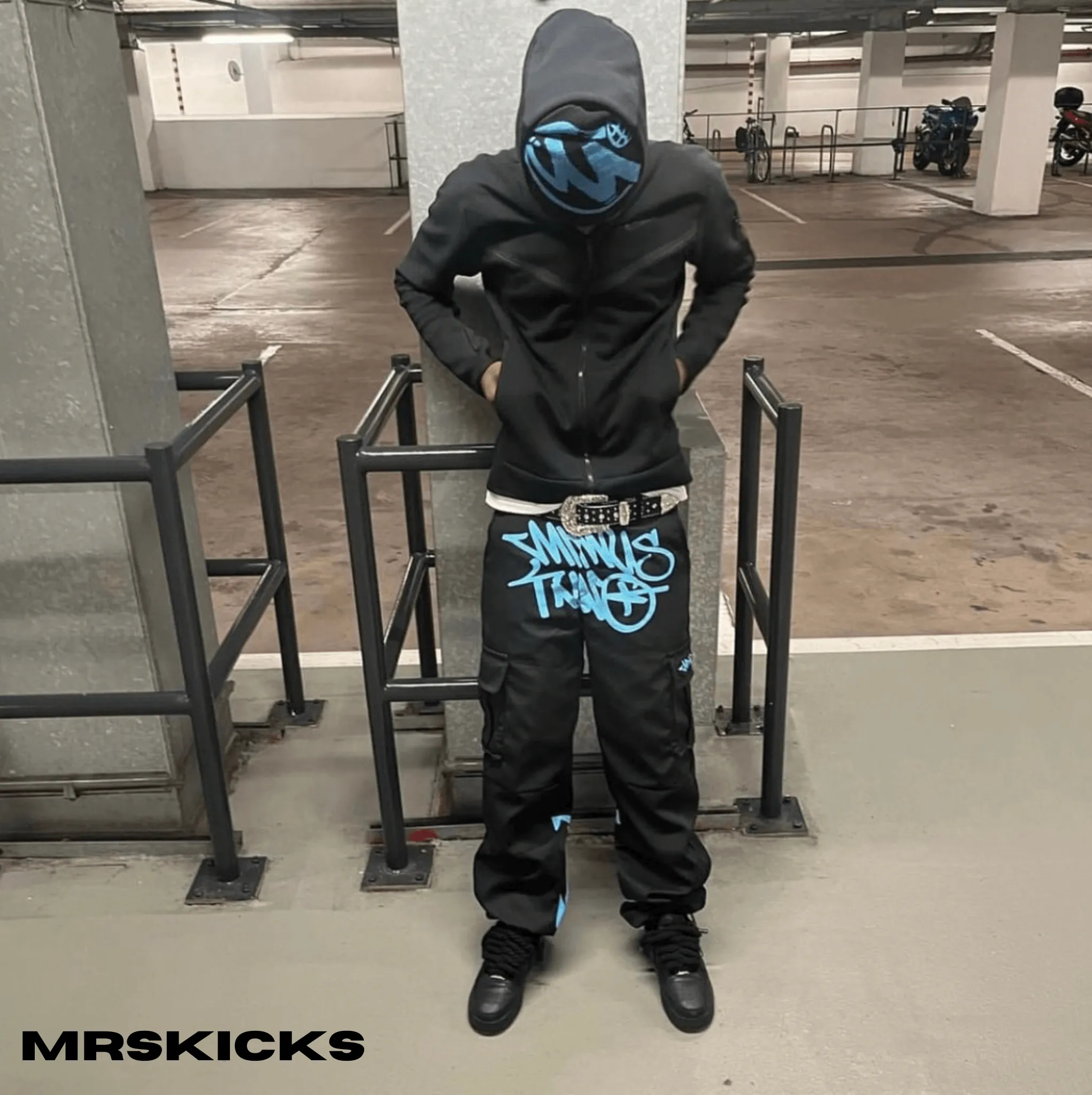 custom rope airforce 1 , black rope lace airforce 1 , customised airforces , black shoes , custom black shoes , custom sneakers , mrskicks , mrskicksuk, mrskicksltd, ropeshoelaces , rope shoe laces , rope airforces , Af1 rope customs , customised trainers