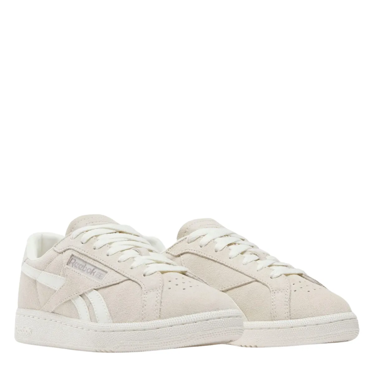 Reebok Women's Club C Grounds UK in Vintage Chalk/Chalk/Sand Street Ball