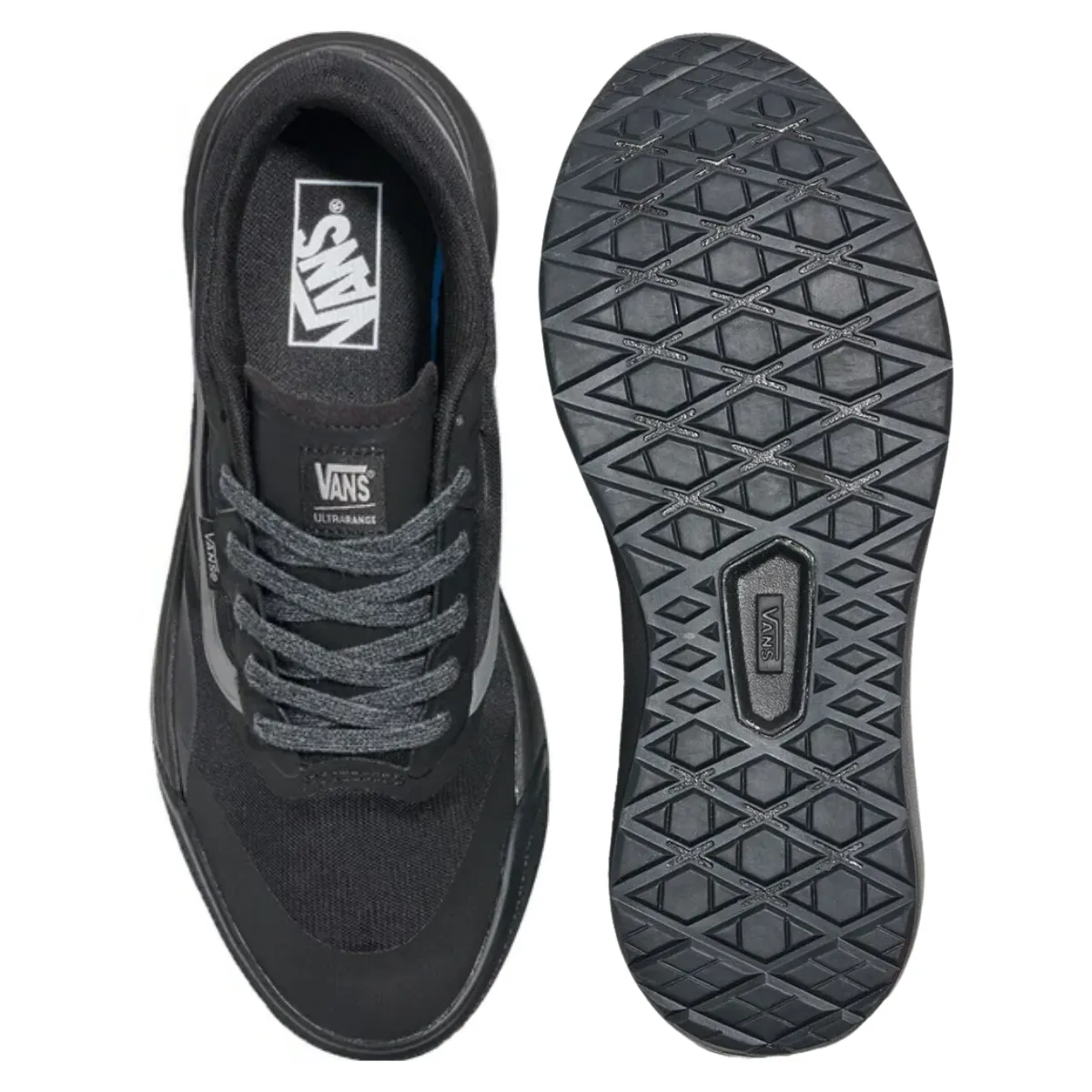 Vans Men's MTE UltraRange 2.0 in Black/Black School Day forest walk