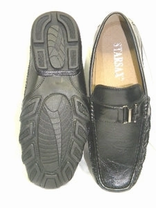 Practical Use Helium --  Men's Casual Shoe -- Black