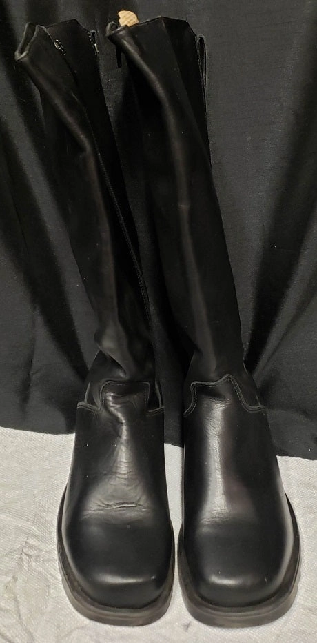 Judith -- Women's Dress Boot -- Black Patent Gloss