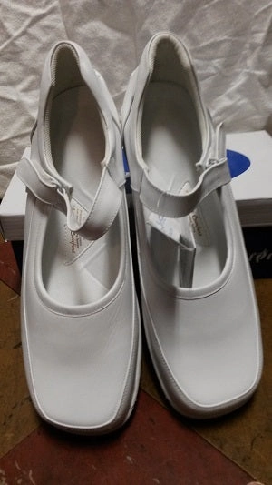Walkable Kailey -- Women's Velcro Slip-On Shoe -- White