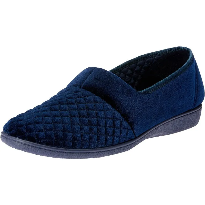 Casual Comfort MARCY QUILTED SLIPPER