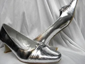 2.25" Grace -- Women's Dress Shoes -- Silver Retro Edge Anti Slide