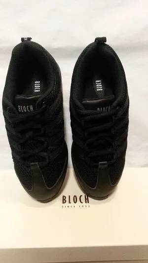 Ricky -- Split Sole Dancesneaker -- Black Hot Pick Dinner Look