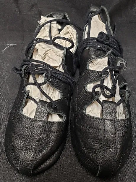 Ghillie 2 -- Irish Split Sole -- Black Dark Edge construction