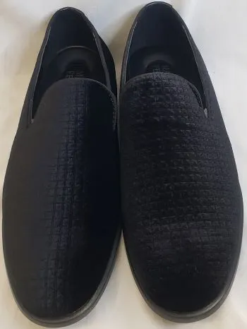 Nature Lover Urban Adventure Owen -- Men's Slip-On Dress Shoe -- Black