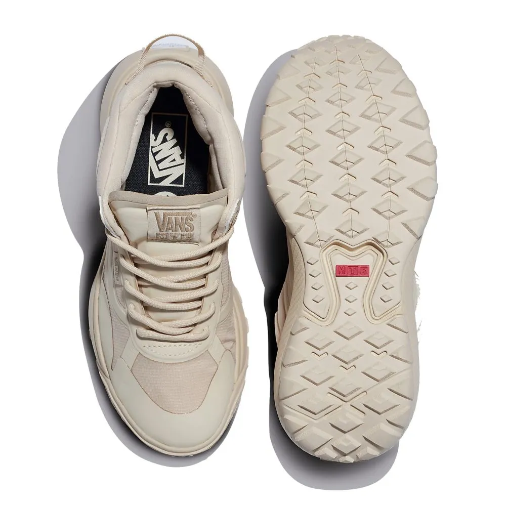 Vans MTE Crosspath Mid in Cream Narrow Fit Angel Mood