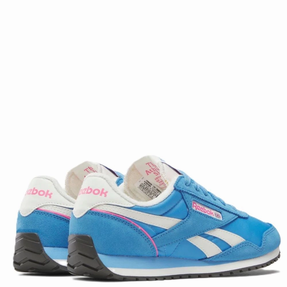 Run Free Reebok Women's Classic Az in Recovery Blue/Chalk White