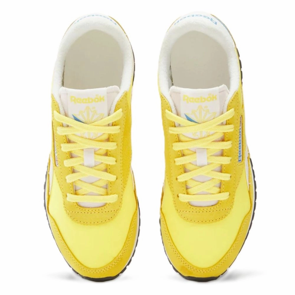 Reebok Women's Classic Az in Golden Haze/Chalk White Picnic Easy