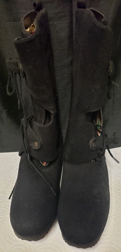 Renaissance -- Women's Flat Heel Boots -- Black Suedine Prestige Mode Art Exhibition