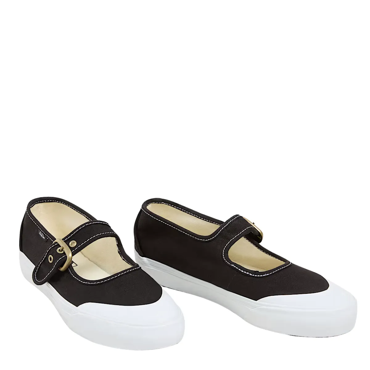 Star Edge forest walk Vans Women's Mary Jane in Black