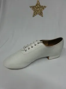 Selby -- Men's Standard Ballroom Oxford -- White Clear Glow