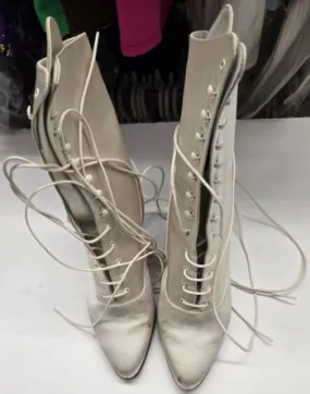 2" Granny -- Women's Lace Up Boot -- Vanilla Satin Look Bold