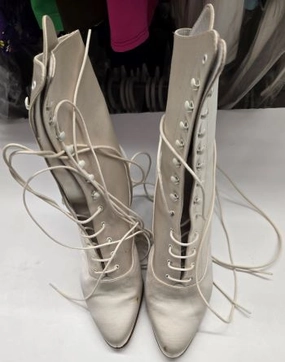 2" Granny -- Women's Lace Up Boot -- Vanilla Satin Look Bold