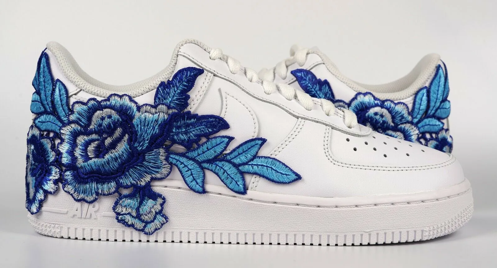 Comfort Wedge Retro Mood Air Force 1 Custom Blue Rose Short Flower Floral White Low Shoes Mens Womens & Kids ?? AF1 Sneakers