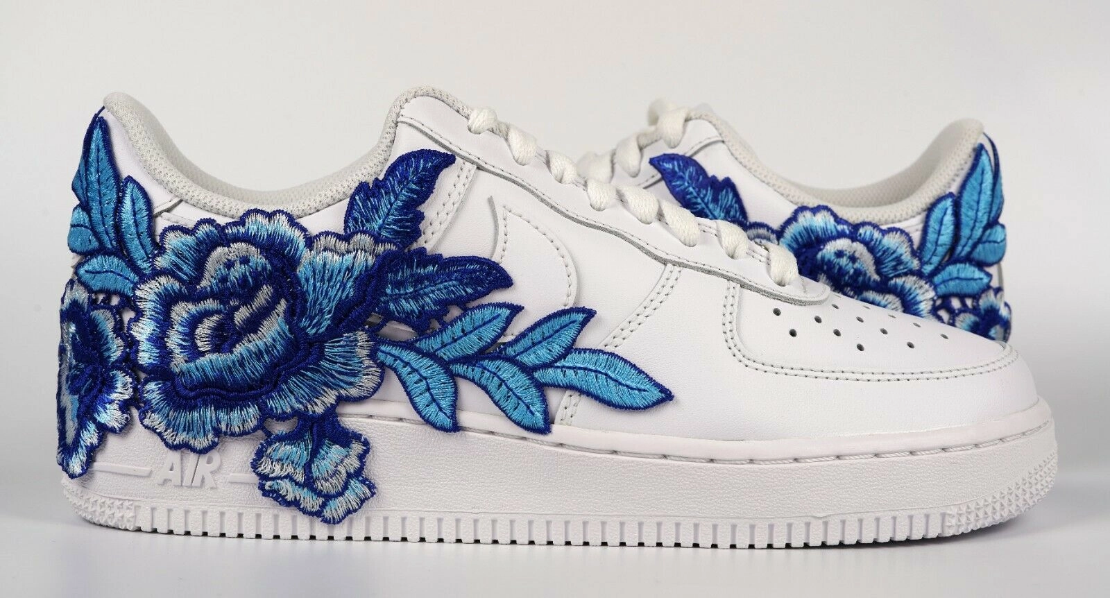 Comfort Wedge Retro Mood Air Force 1 Custom Blue Rose Short Flower Floral White Low Shoes Mens Womens & Kids ?? AF1 Sneakers