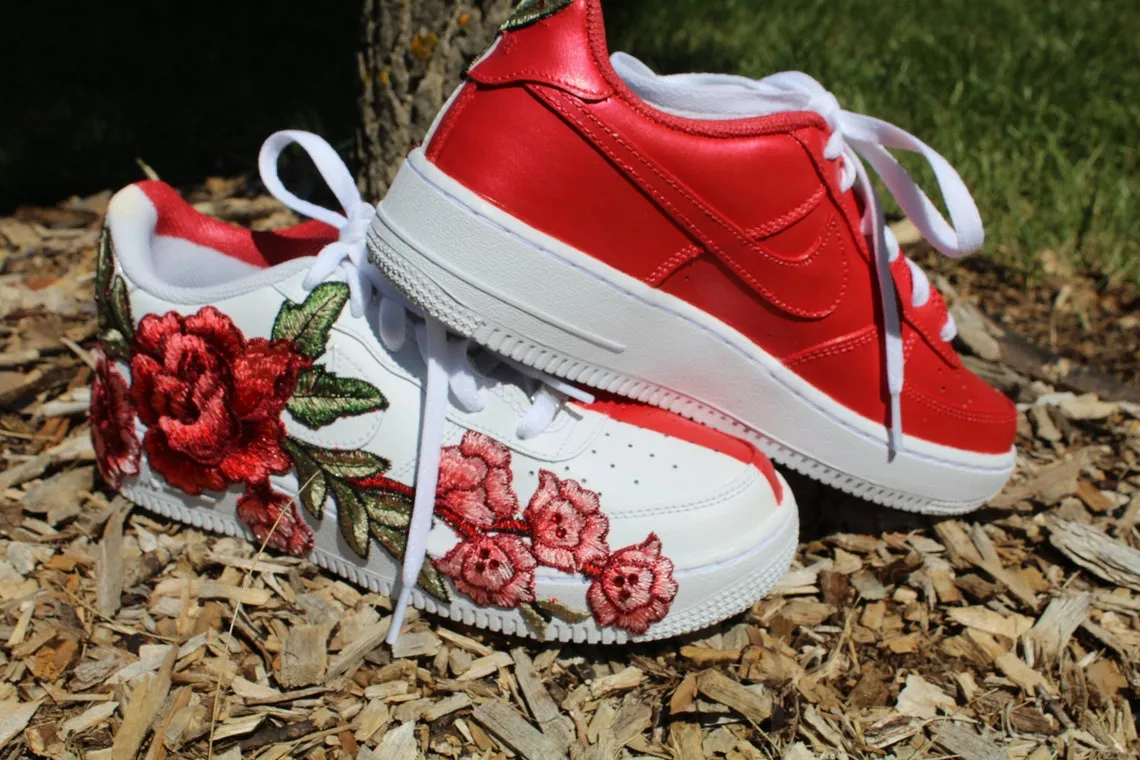 Clean White Impact Resistance Air Force 1 Custom Half Rose Red Flower Floral Painted Shoes All-Sizes AF1 Sneakers