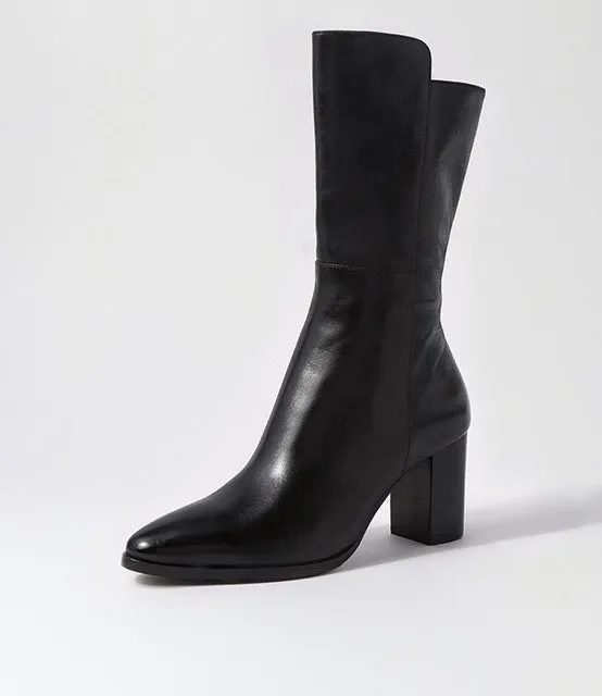 Aisley By Django Outdoor Explore