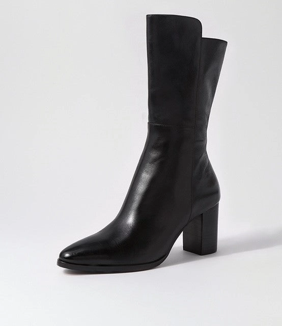 Aisley By Django Outdoor Explore