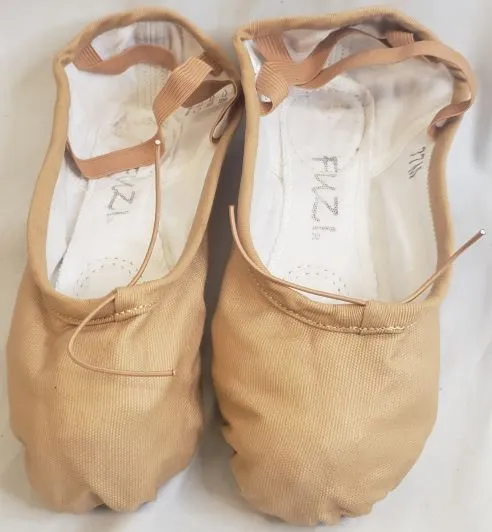 Comfort Platform Wellesley -- Canvas Split Sole Ballet -- Flesh