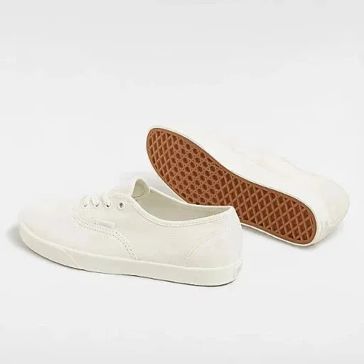 Vintage Love Supportive Vans Authentic Lowpro in Off White