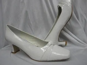 Orthopedic Support 2.25" Grace -- Women's Dress Shoes -- White Patent